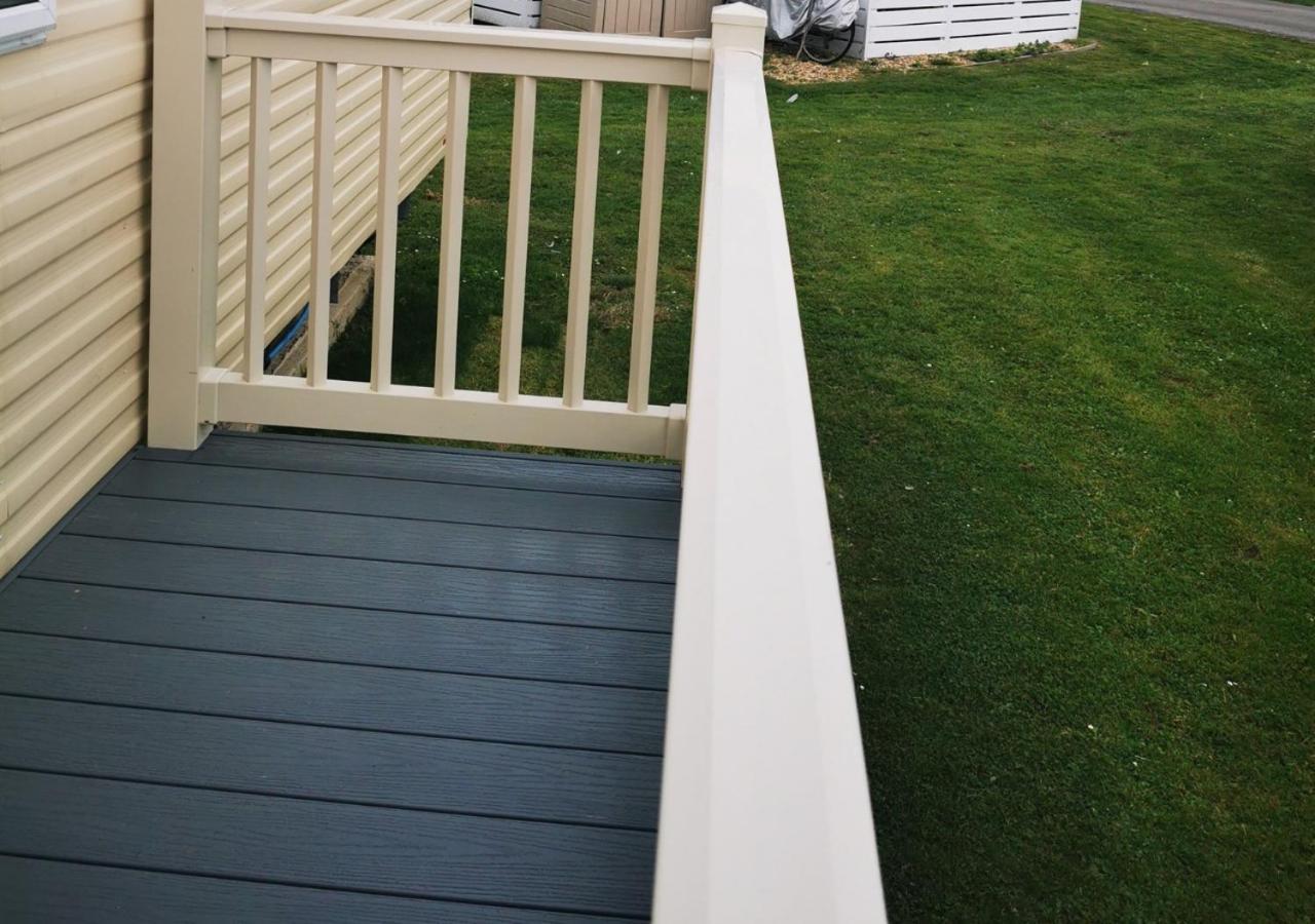 Tranquil 6 Berth Luxury Holiday Home Chichester Exteriör bild
